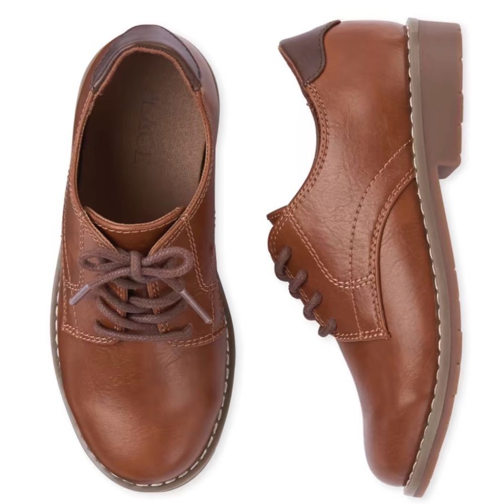 NWT • Children’s Place Boys Lace Up Dress Shoes • size 9